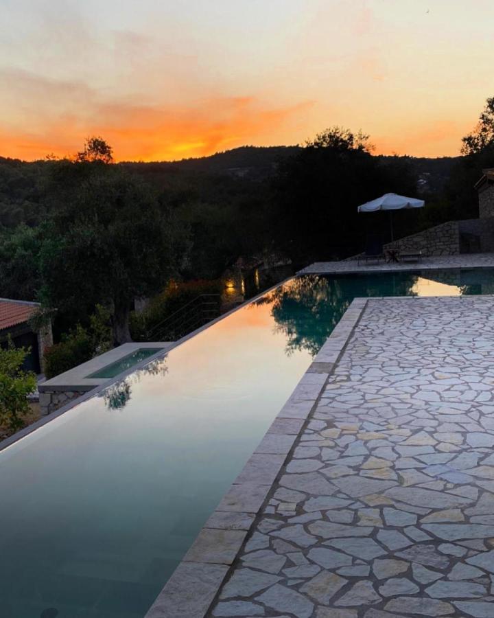 Paxoi Resort - Adult-Only Gaios Bagian luar foto